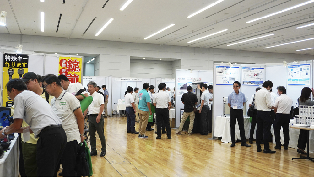 前回展示会の会場全体の様子
